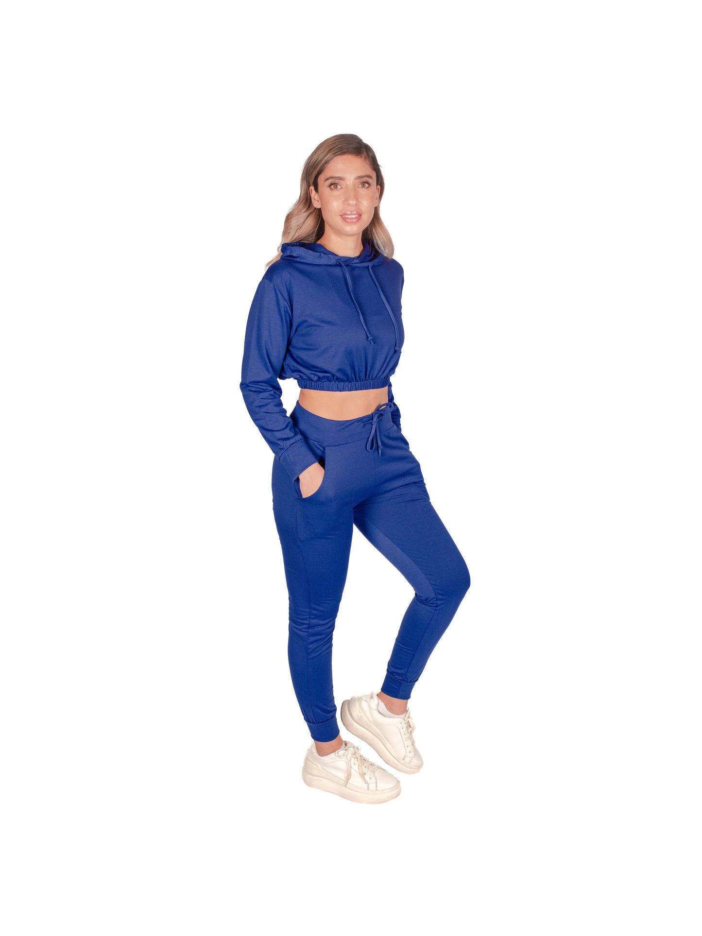 Conjunto deportivo casual y cómodo para mujer