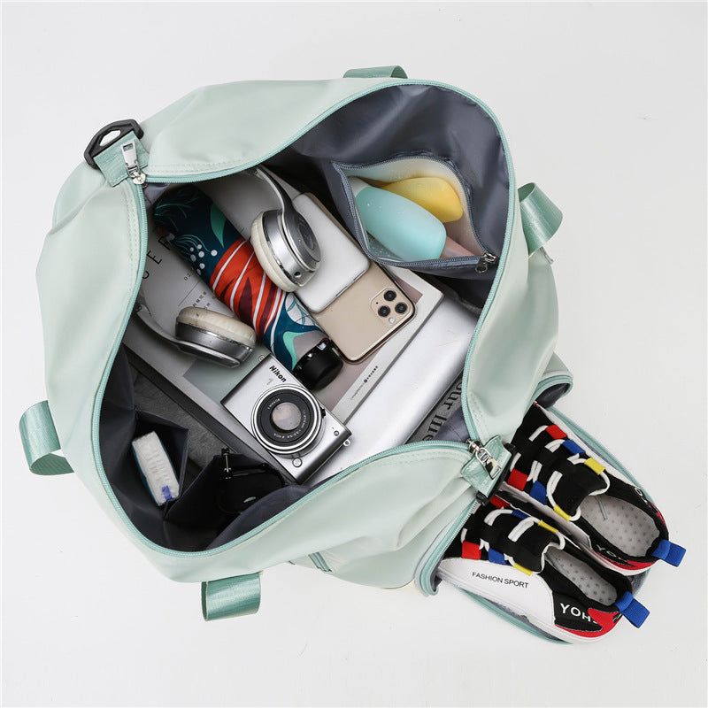 Unisex Gym Bag, Waterproof Design with Multiple Compartments