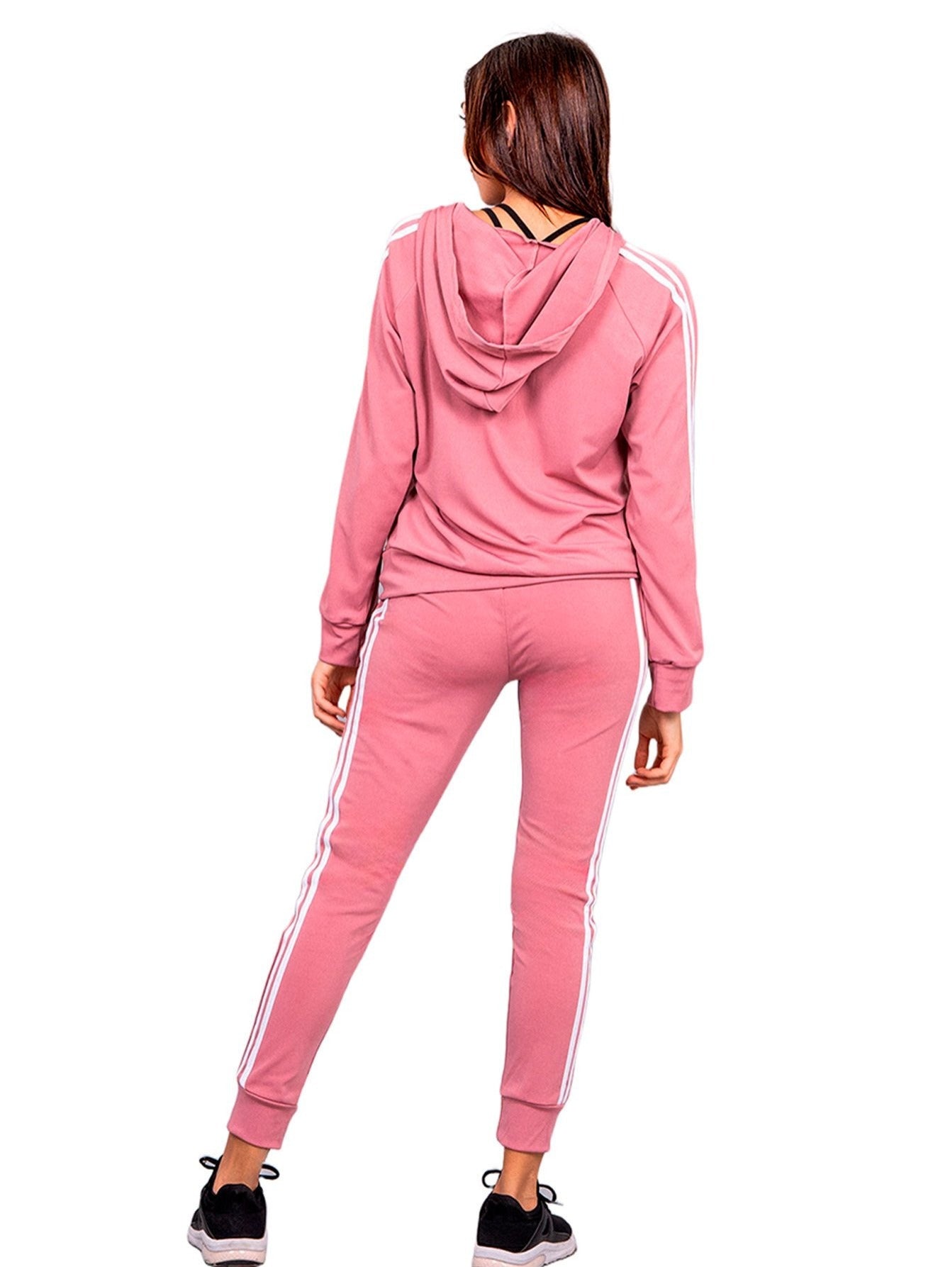 Conjunto deportivo para mujer: pantalón y sudadera