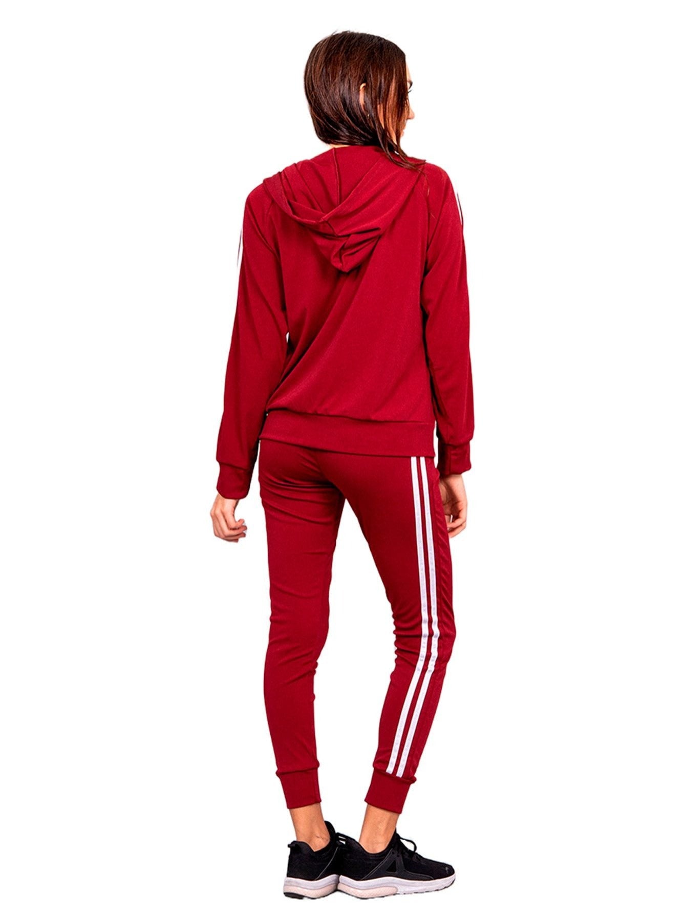 Conjunto deportivo para mujer: pantalón y sudadera