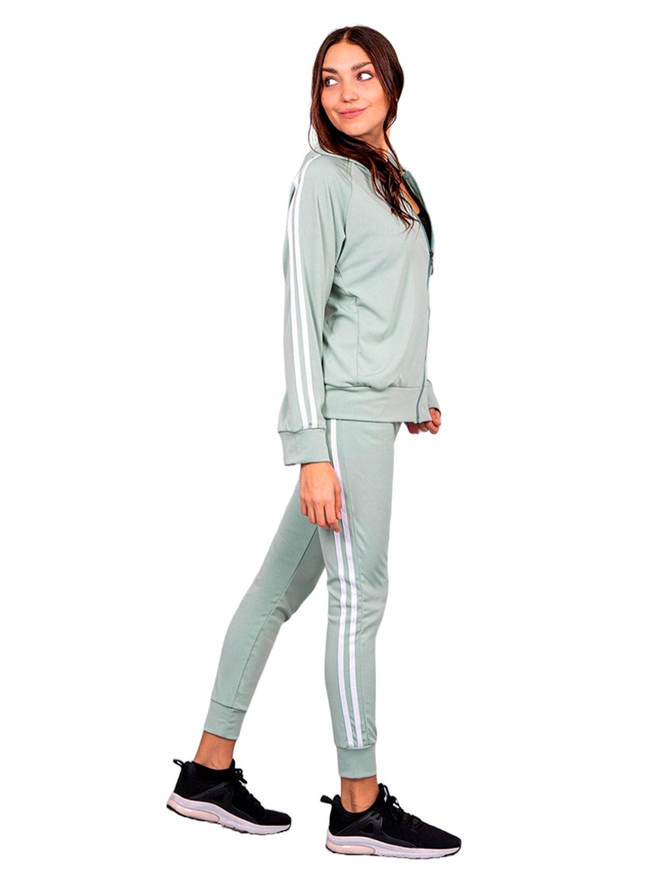 Conjunto deportivo para mujer: pantalón y sudadera