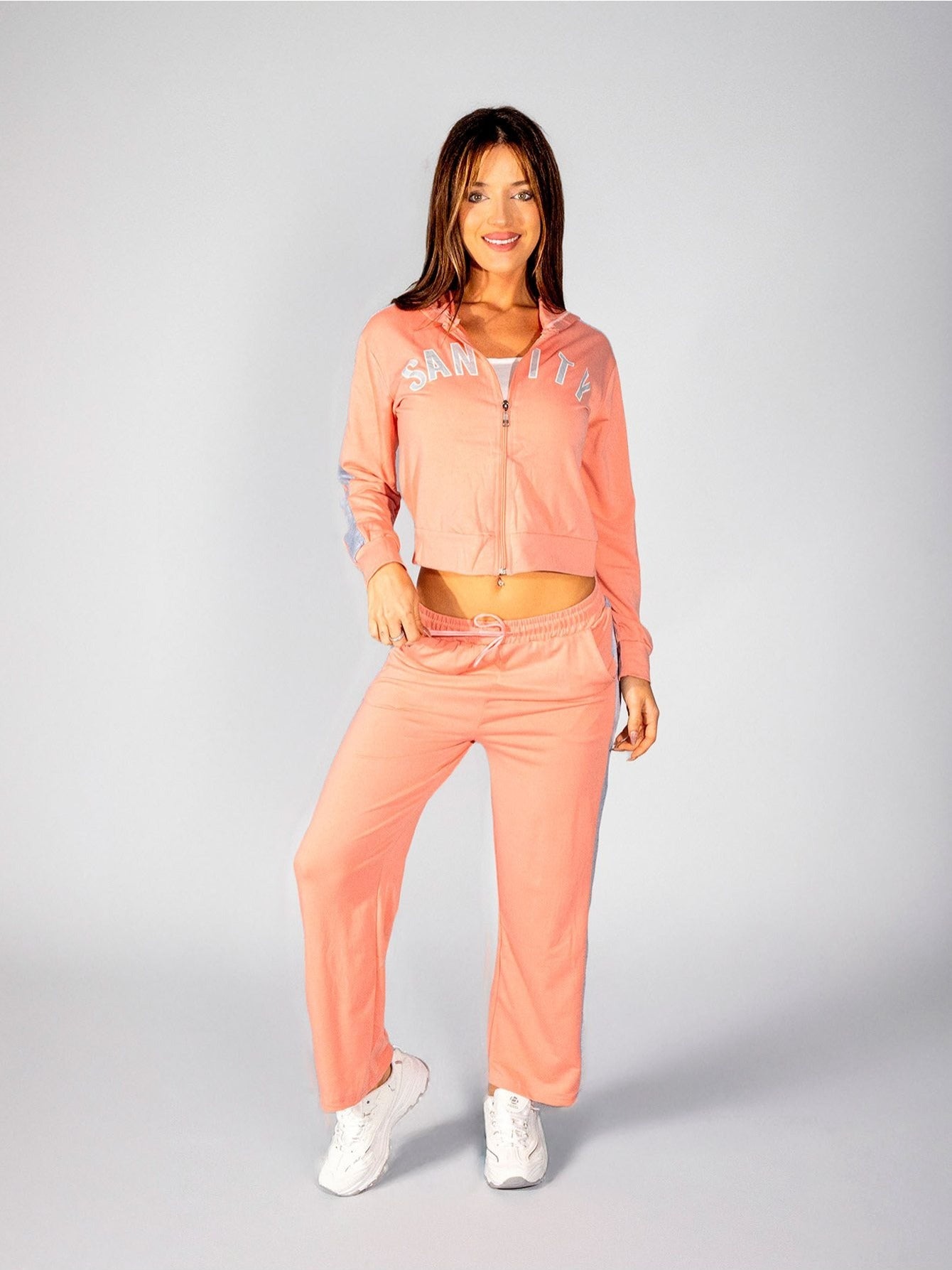 Conjunto deportivo de dos piezas para mujer