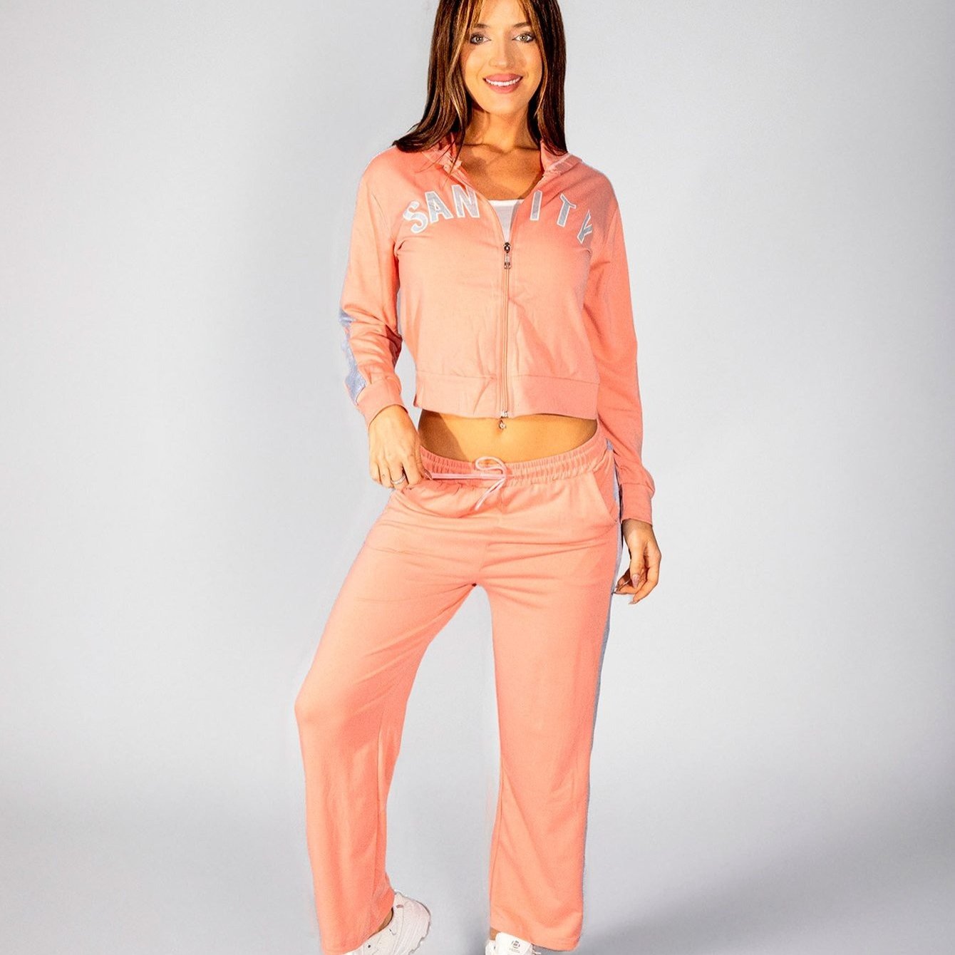 Conjunto deportivo de dos piezas para mujer
