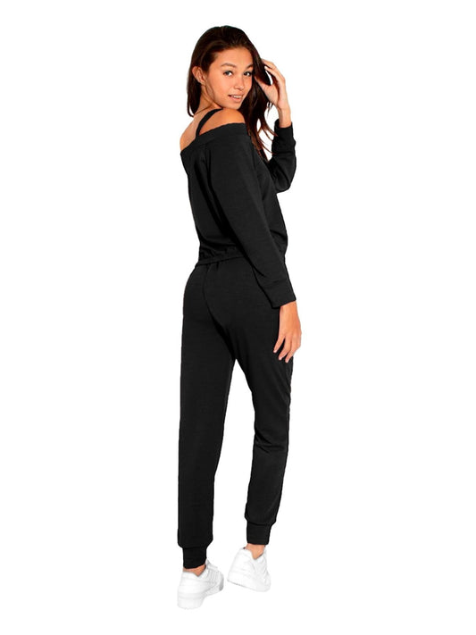 Conjunto deportivo casual y cómodo para mujer