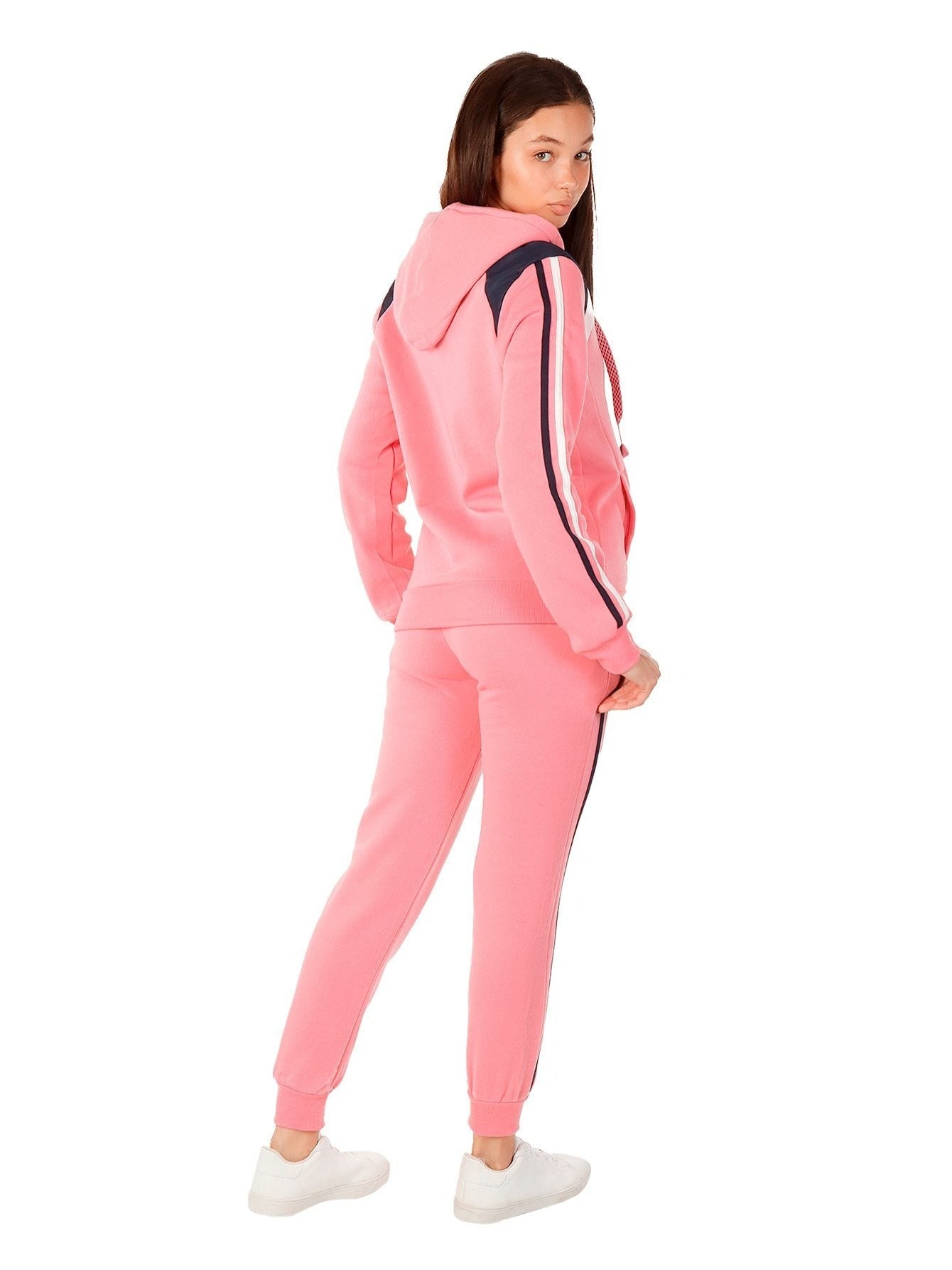 Conjunto deportivo de moda con pantalones deportivos para mujer