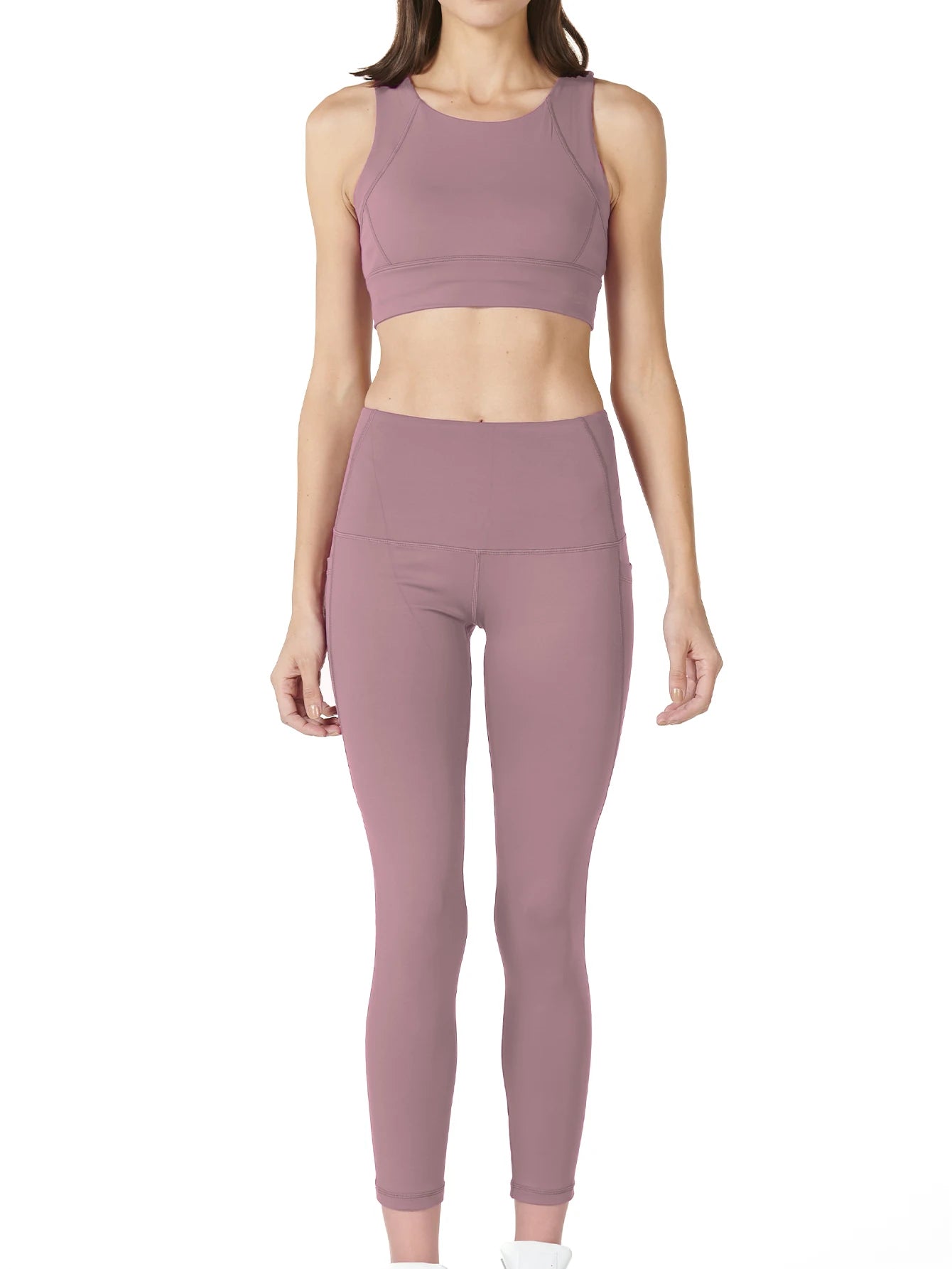 Women's sports set, high-waisted leggings and top with removable cup 