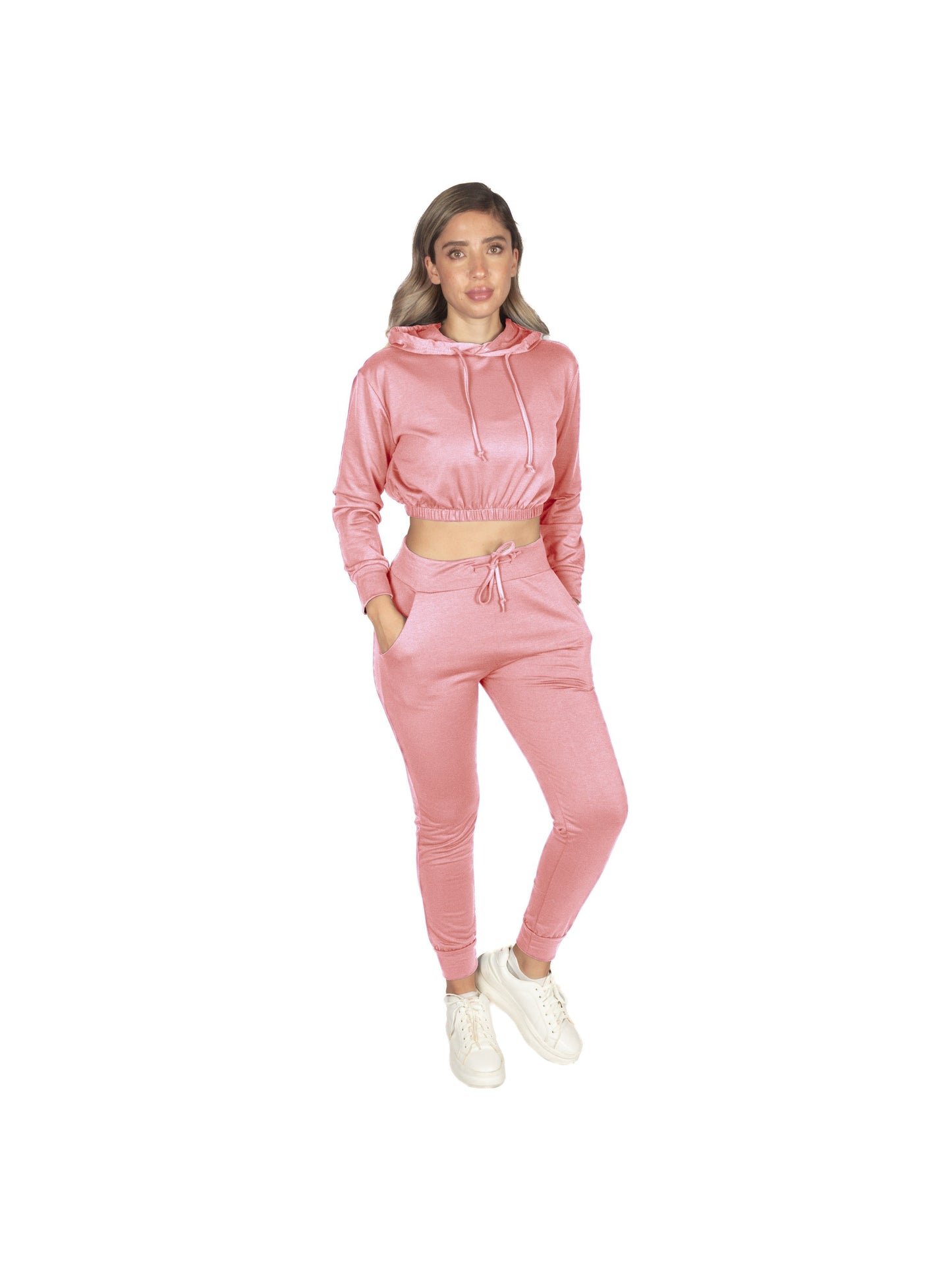Conjunto deportivo casual y cómodo para mujer