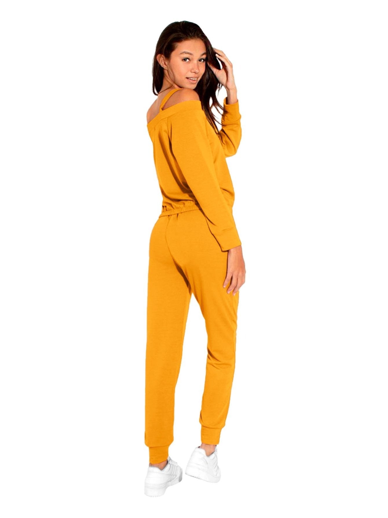 Conjunto deportivo casual y cómodo para mujer