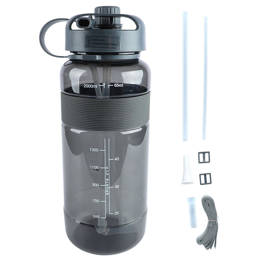 Large capacity 2,000ml sports water bottle.