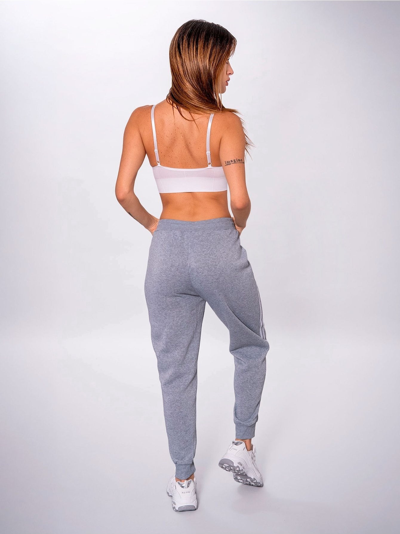 Pants deportivos para mujer