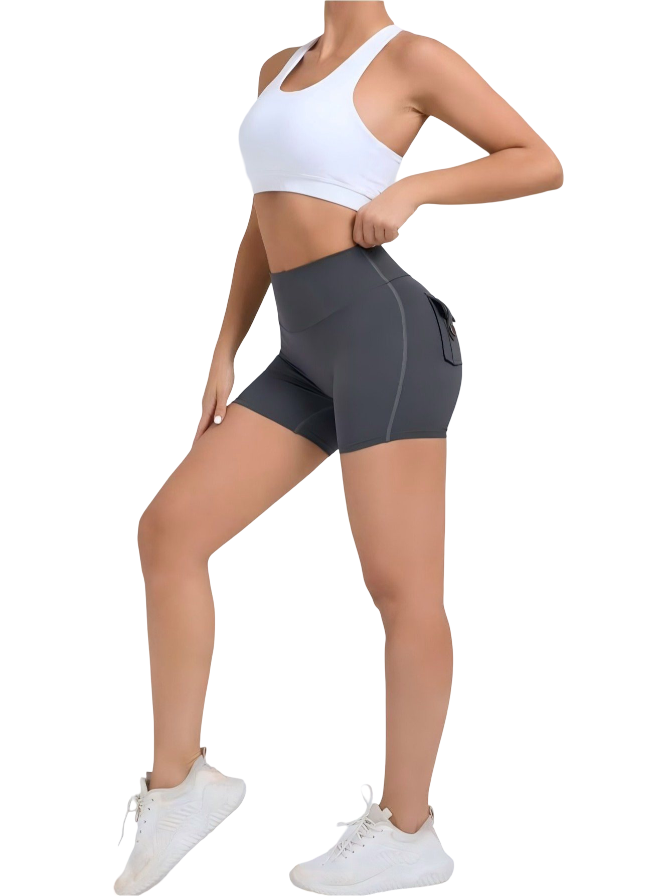 High-waisted sports shorts with push-up effect and pockets